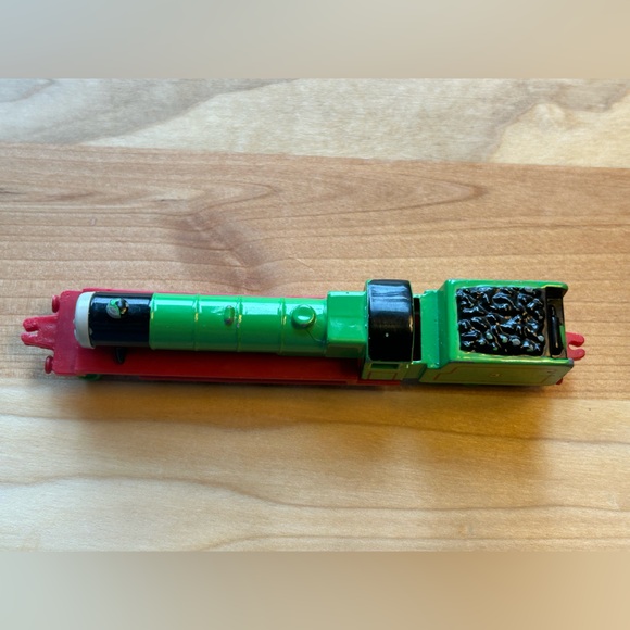 4/$20❄️ 🚂 Vintage THOMAS & FRIENDS Henry The Green Engine #3 Die-Cast Train 2001 - Picture 2 of 11